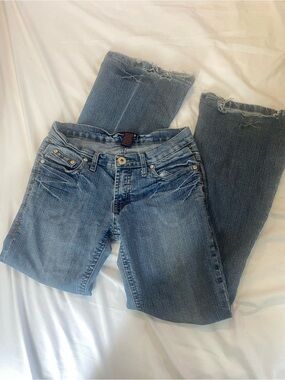 Classic Blue Flared Jeans - Low Rise Denim